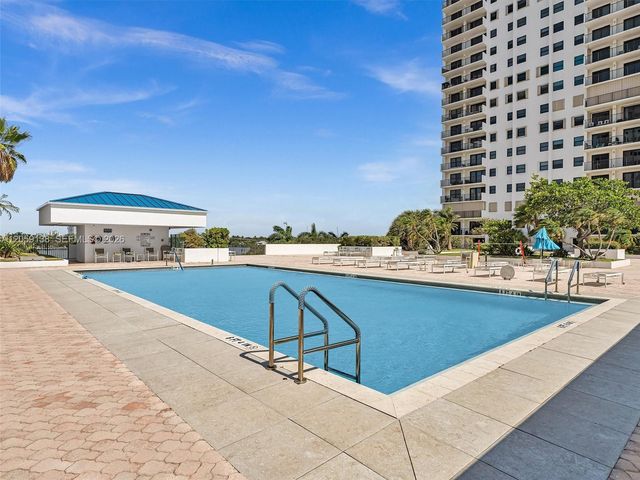 1201 S Ocean Dr 802S, Hollywood, FL 33019