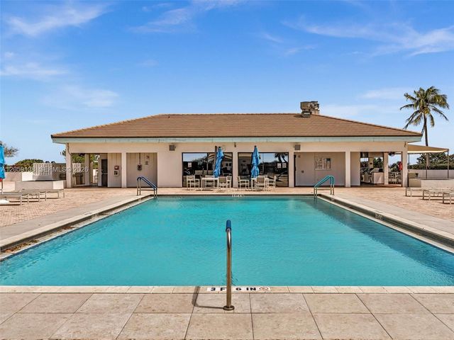 1201 S Ocean Dr 802S, Hollywood, FL 33019