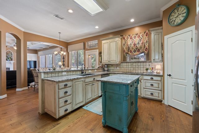 2829 Donnybrook Drive, Burleson, TX 76028