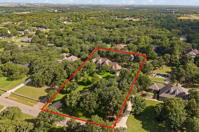 2829 Donnybrook Drive, Burleson, TX 76028