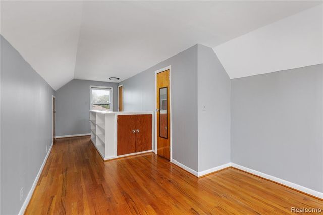 15738 Frazho Road, Roseville, MI 48066