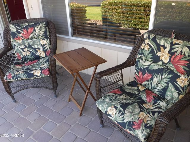 11029 W CARON Drive, Sun City, AZ 85351