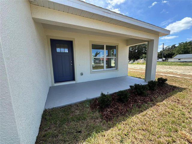 6020 12TH STREET, Zephyrhills, FL 33542