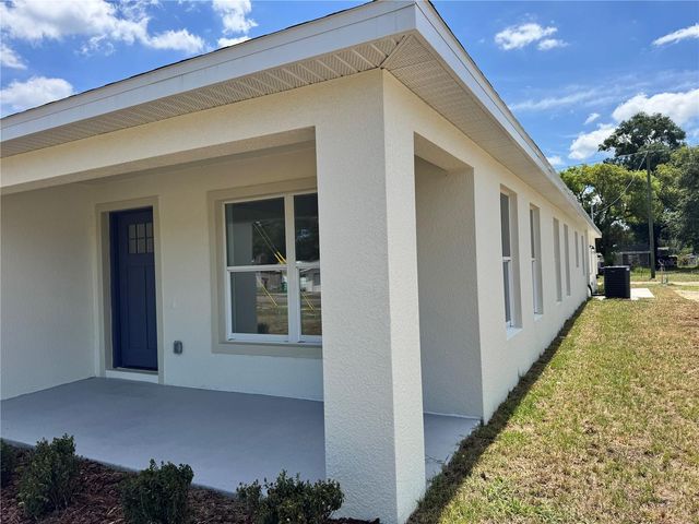 6020 12TH STREET, Zephyrhills, FL 33542