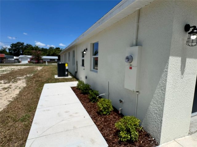 6020 12TH STREET, Zephyrhills, FL 33542