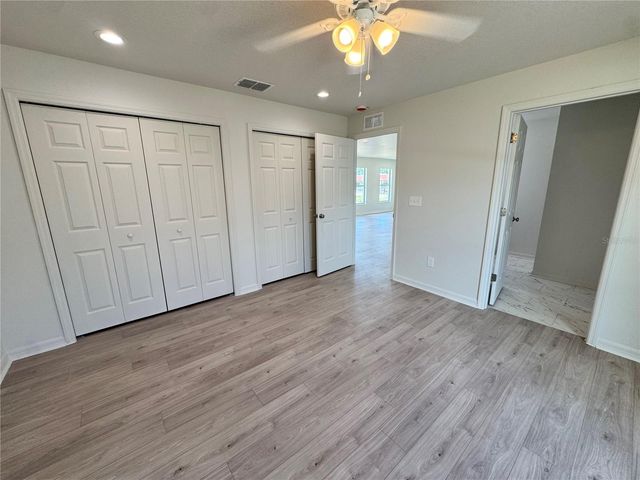 6020 12TH STREET, Zephyrhills, FL 33542