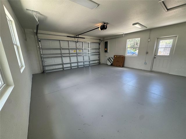 6020 12TH STREET, Zephyrhills, FL 33542