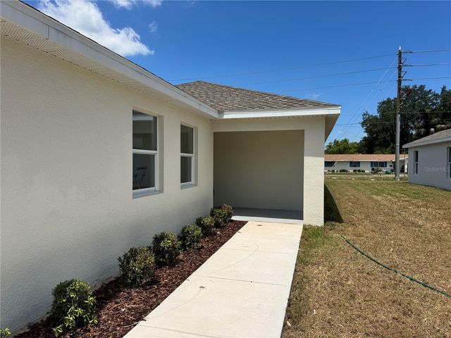6020 12TH STREET, Zephyrhills, FL 33542