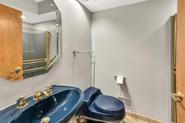 N81W13567 Golfway DRIVE, Menomonee Falls, WI 53051