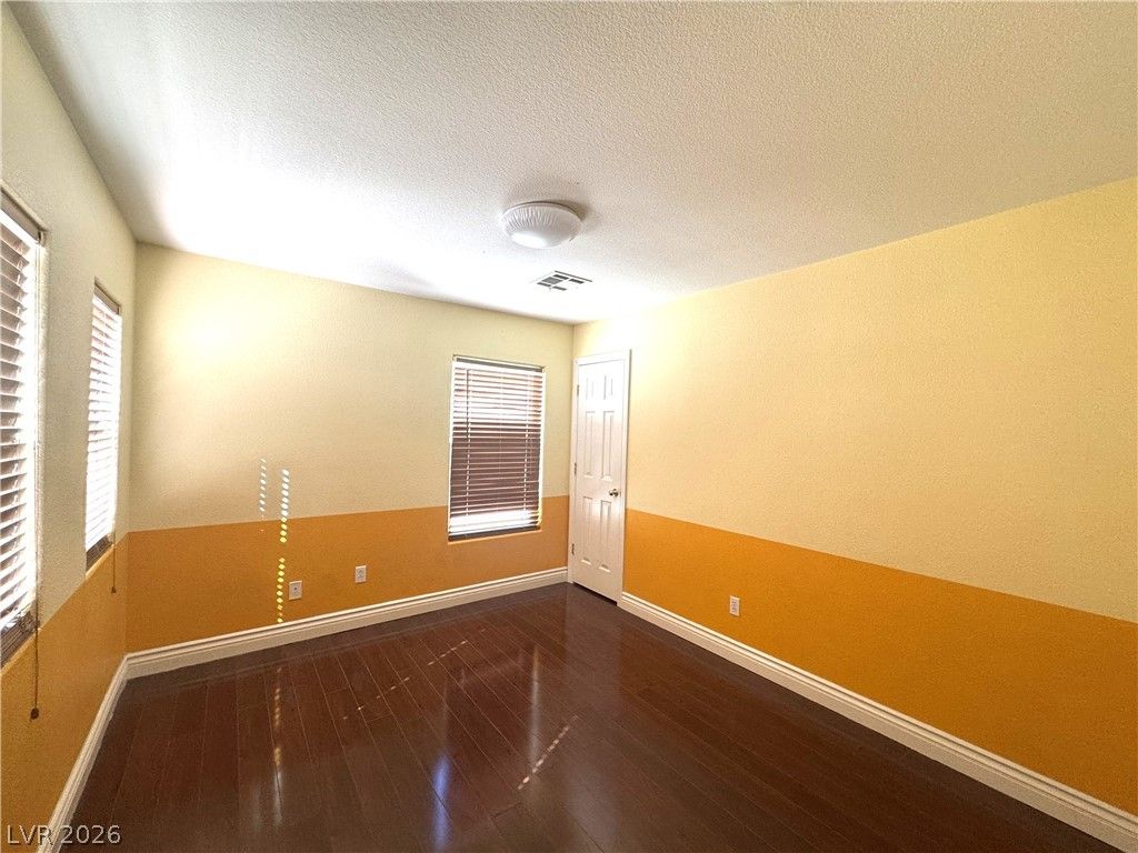Image 16 of property listing at 8986 Ellenbrook Street, Las Vegas, NV 89148