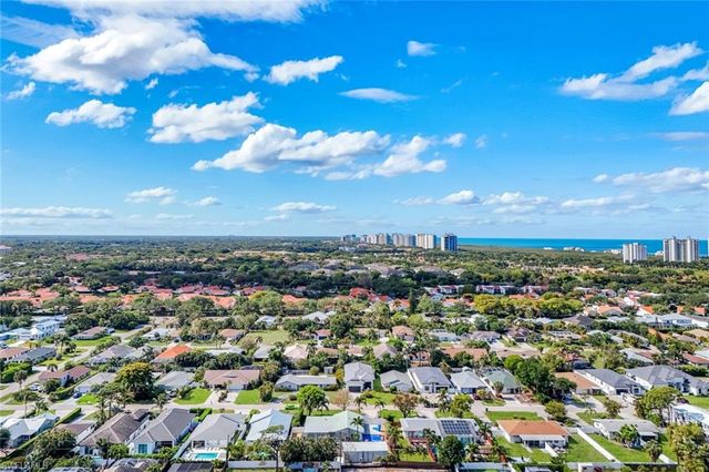 668 93rd AVE N, Naples, FL 34108