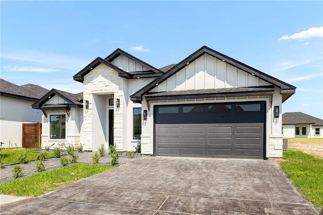 906 Azalea Street, Mission, TX 78574