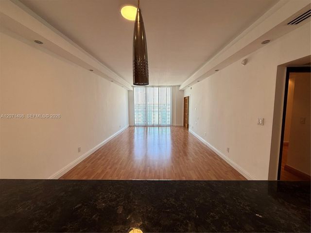 19380 Collins Avenue PH-11, Sunny Isles Beach, FL 33160