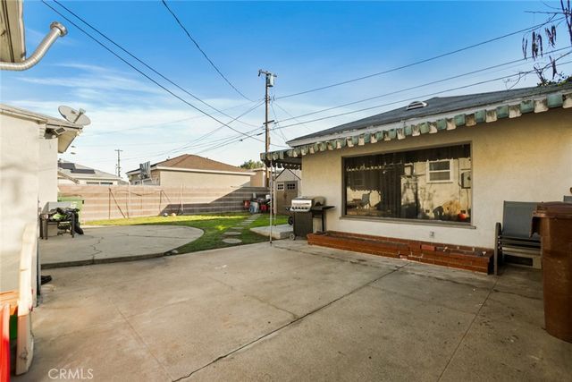 2020 N Nestor, Compton, CA 90222