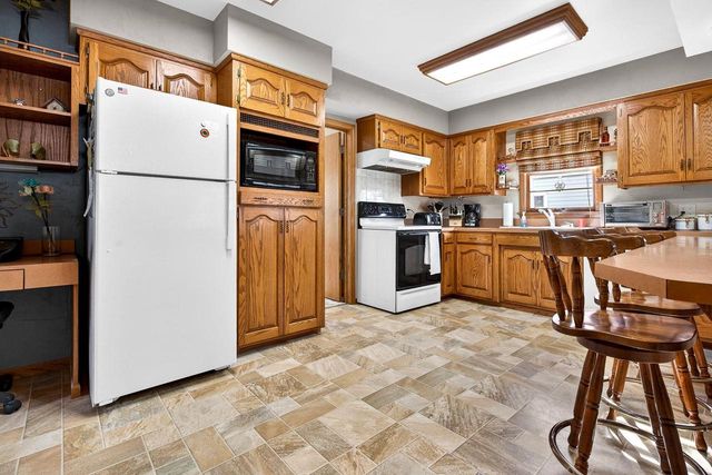 228 FREDERICK STREET, Menasha, WI 54952