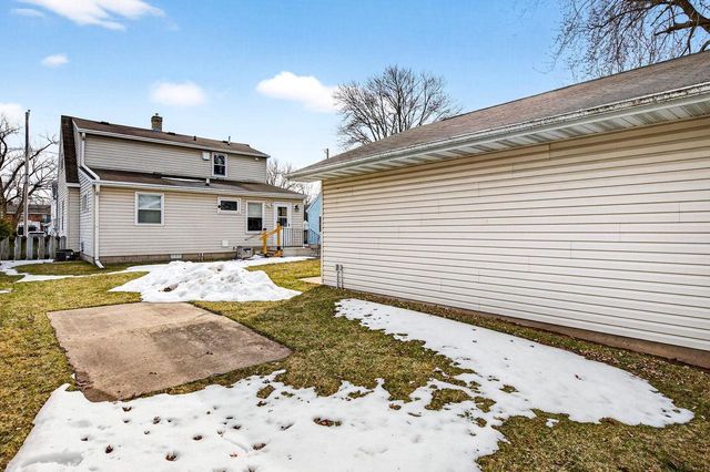 228 FREDERICK STREET, Menasha, WI 54952