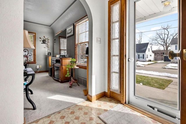 228 FREDERICK STREET, Menasha, WI 54952