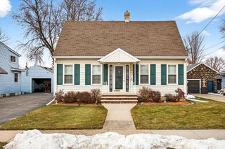 228 FREDERICK STREET, Menasha, WI 54952