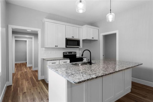 13 Akron Street, Cartersville, GA 30120