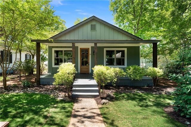 13 Akron Street, Cartersville, GA 30120