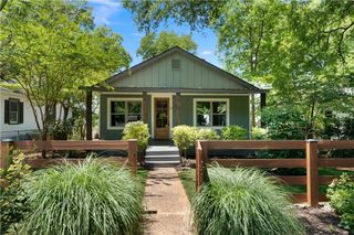 13 Akron Street, Cartersville, GA 30120