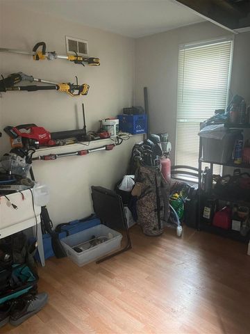 70550 Main Street, Richmond, MI 48062