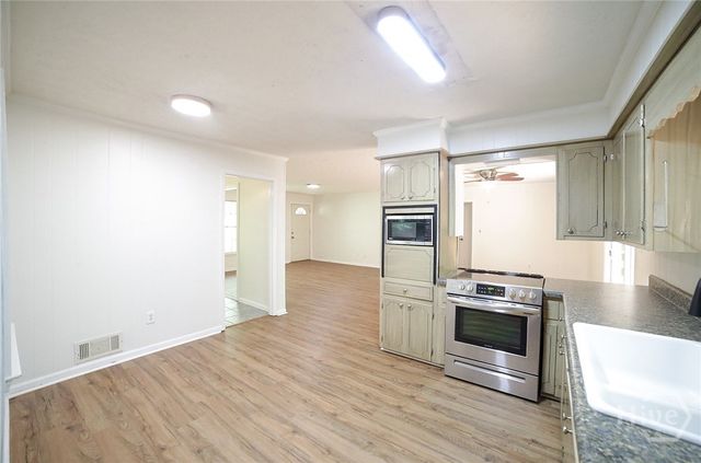 325 Segrest Circle, Athens, GA 30605