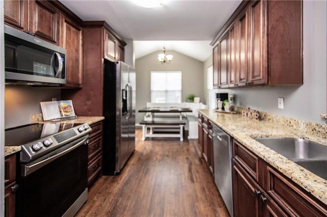 4824 W 24th Street, Lawrence, KS 66047