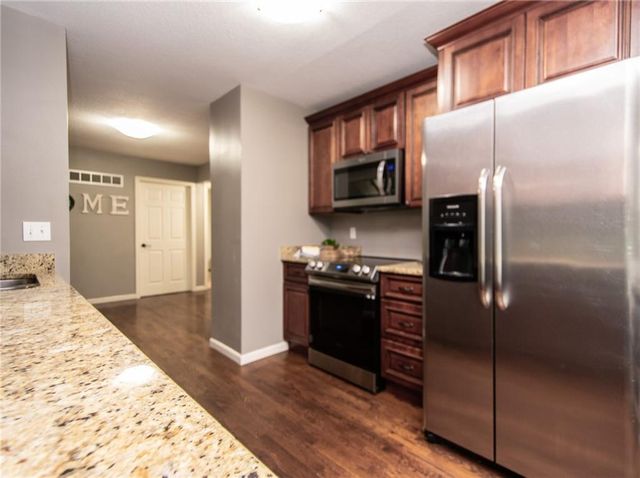 4824 W 24th Street, Lawrence, KS 66047