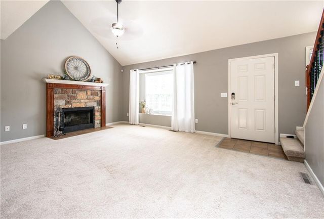 4824 W 24th Street, Lawrence, KS 66047