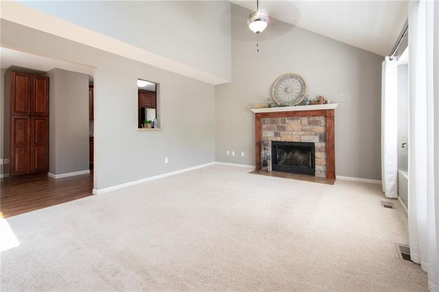 4824 W 24th Street, Lawrence, KS 66047