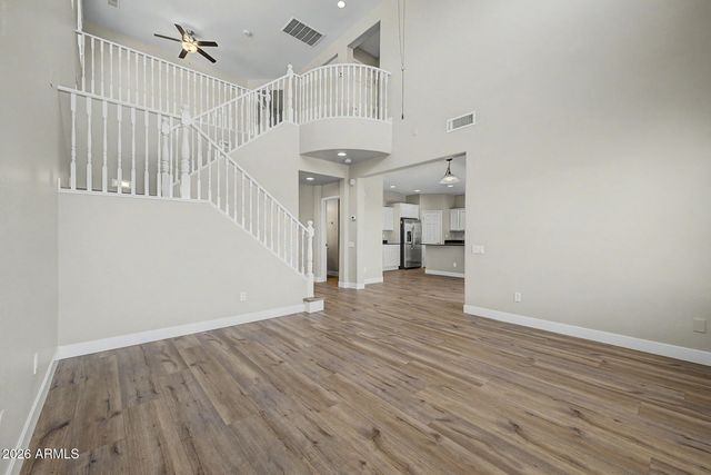 2042 W DAVIS Road, Phoenix, AZ 85023