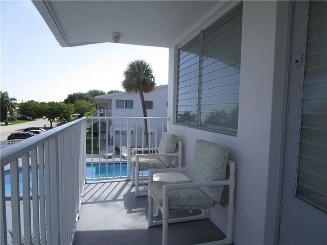 2000 NE 51st Court 201, Fort Lauderdale, FL 33308