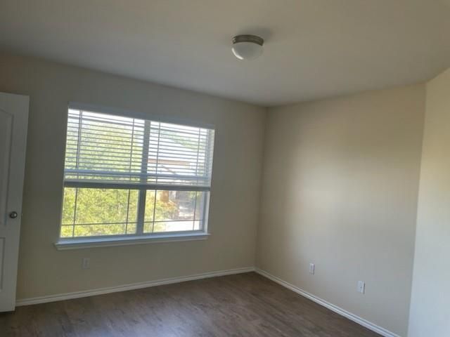 2105 Fall Creek DR, Leander, TX 78641