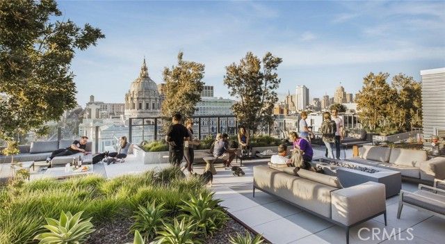 150 Van Ness Avenue 1222, San Francisco, CA 94102