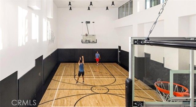 150 Van Ness Avenue 1222, San Francisco, CA 94102