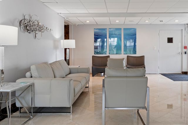 1920 S Ocean Drive 1207, Fort Lauderdale, FL 33316