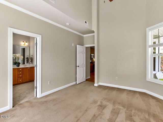 157 Summit Oaks Lane, Holly Springs, NC 27540