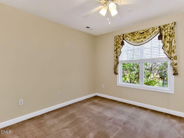 157 Summit Oaks Lane, Holly Springs, NC 27540