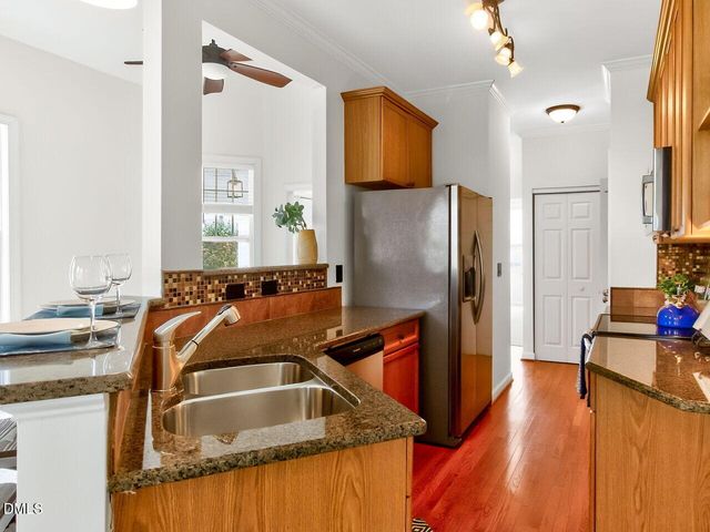 157 Summit Oaks Lane, Holly Springs, NC 27540