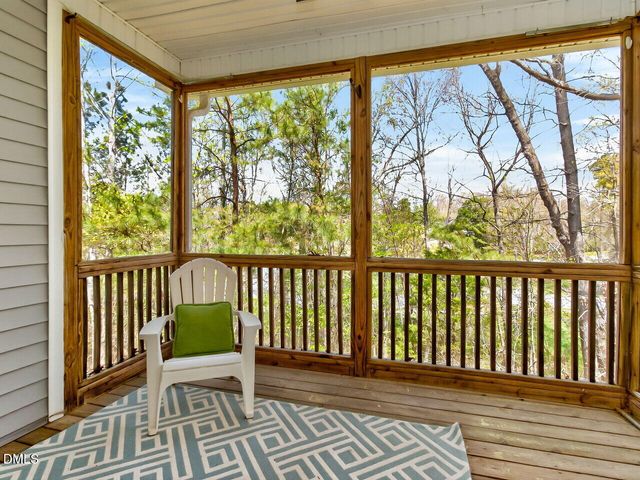 157 Summit Oaks Lane, Holly Springs, NC 27540