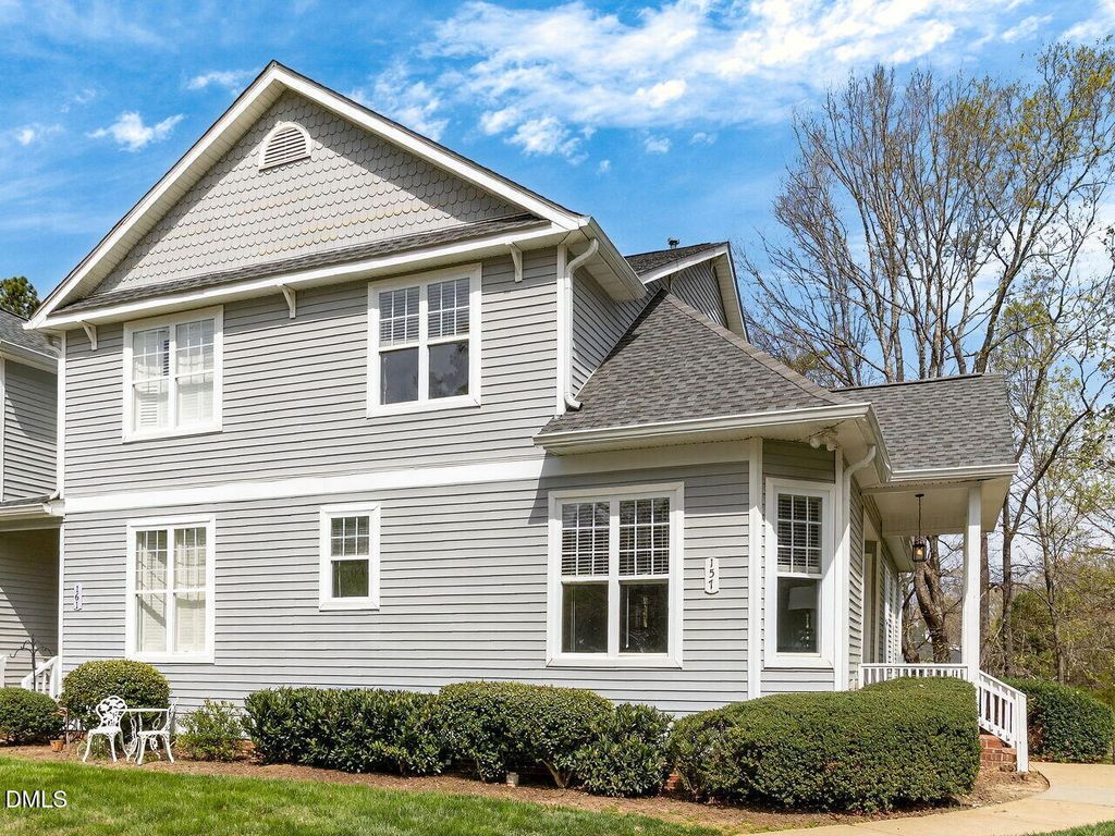 157 Summit Oaks Lane, Holly Springs, NC 27540