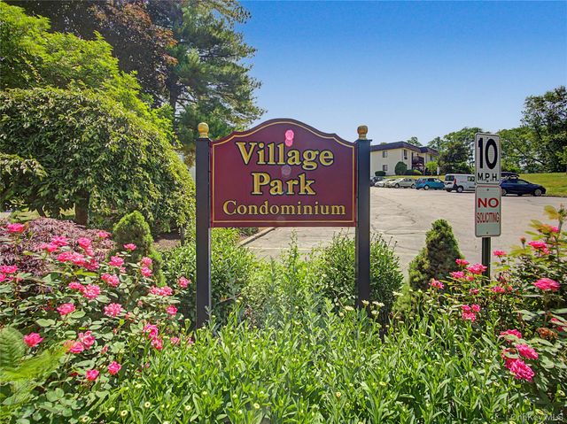25 Village Park Drive 2F, Fishkill, NY 12524