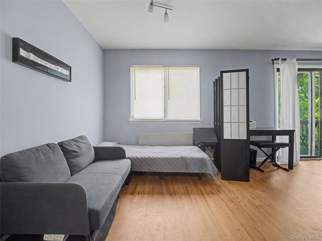 25 Village Park Drive 2F, Fishkill, NY 12524