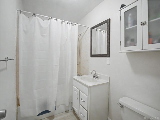 25 Village Park Drive 2F, Fishkill, NY 12524