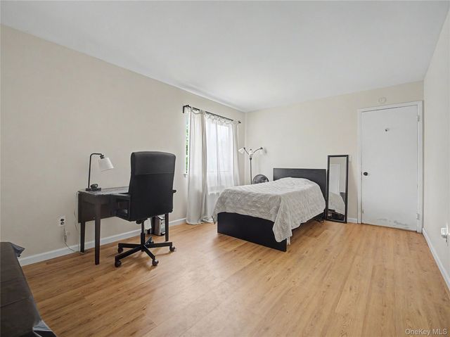 25 Village Park Drive 2F, Fishkill, NY 12524