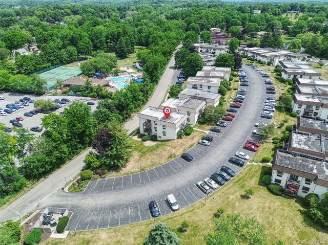 25 Village Park Drive 2F, Fishkill, NY 12524