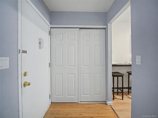25 Village Park Drive 2F, Fishkill, NY 12524