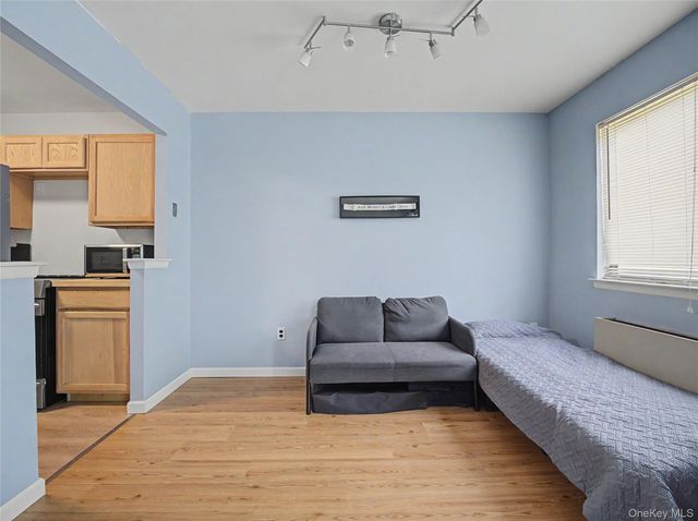 25 Village Park Drive 2F, Fishkill, NY 12524
