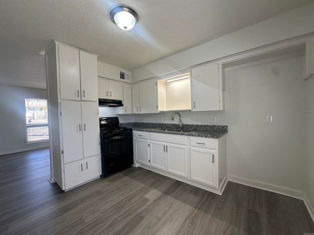 29 Rugby Drive, Little Rock, AR 72209